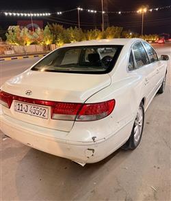 هيونداي أزيرا